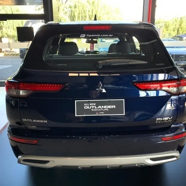 Mitsubishi OUTLANDER 2.4 PHEV SIGNATURE S-AWC DHT