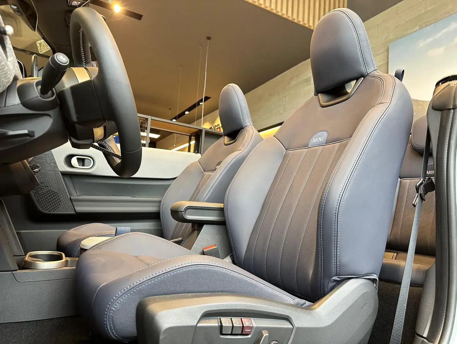 galeria Cooper Cabrio