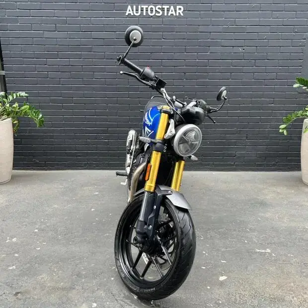 Triumph Speed 400 ABS