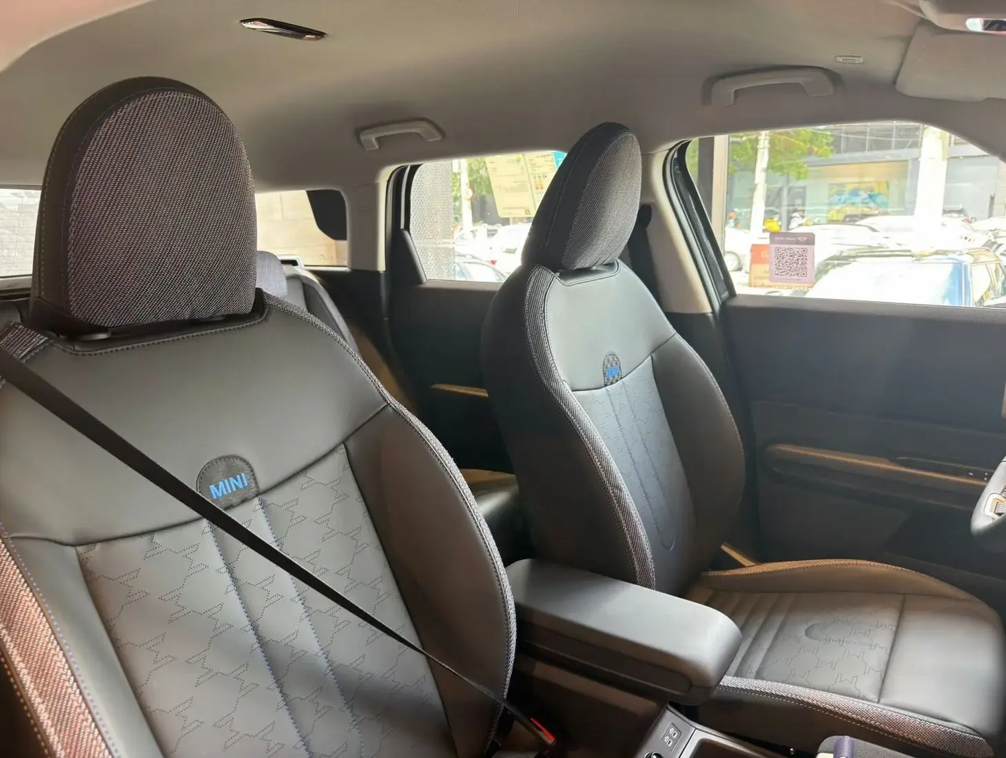 galeria Cooper Countryman