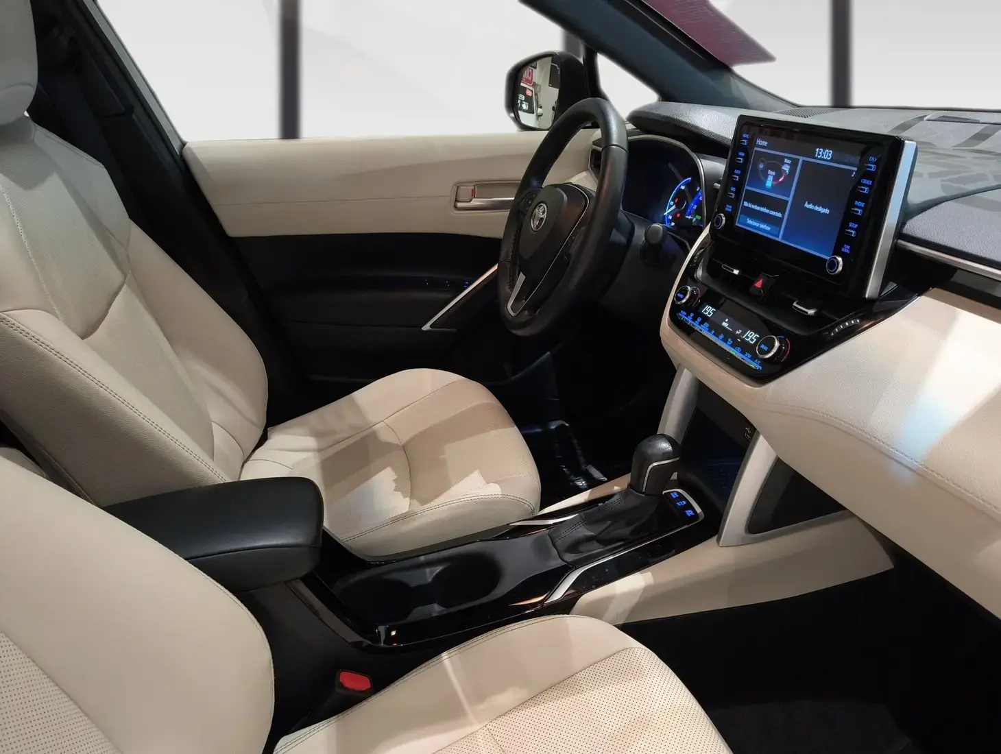 galeria Corolla Cross