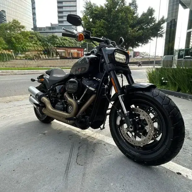 Harley Davidson FAT BOB FXFBS FAT BOB 114