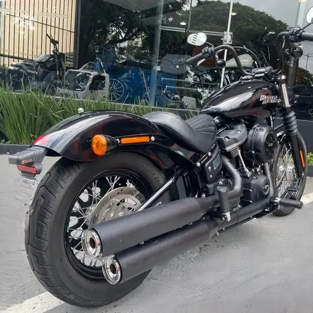 Harley Davidson Street Bob FXBB