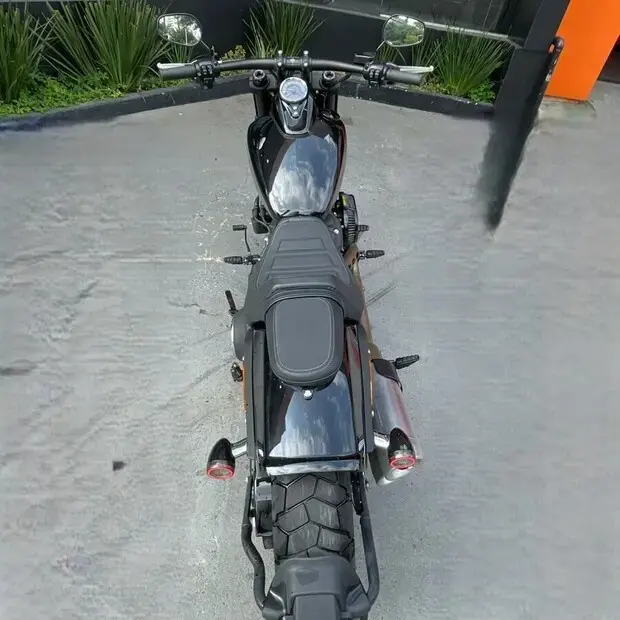 Harley Davidson FAT BOB FXFBS FAT BOB 114