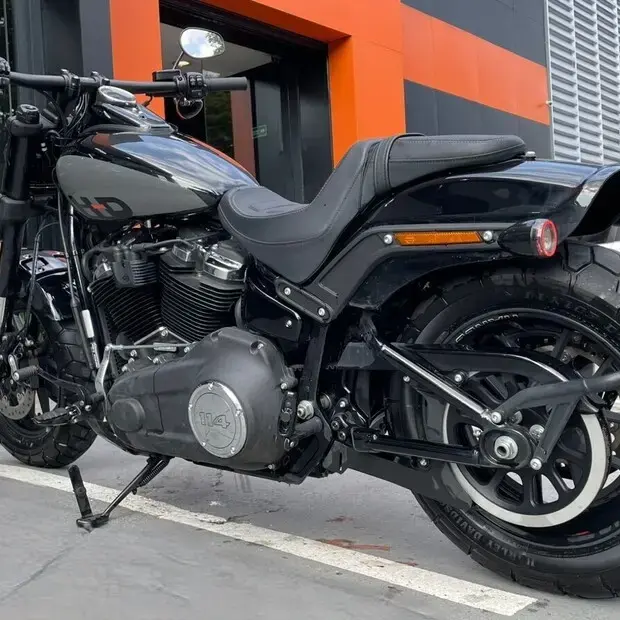 Harley Davidson FAT BOB FXFBS FAT BOB 114