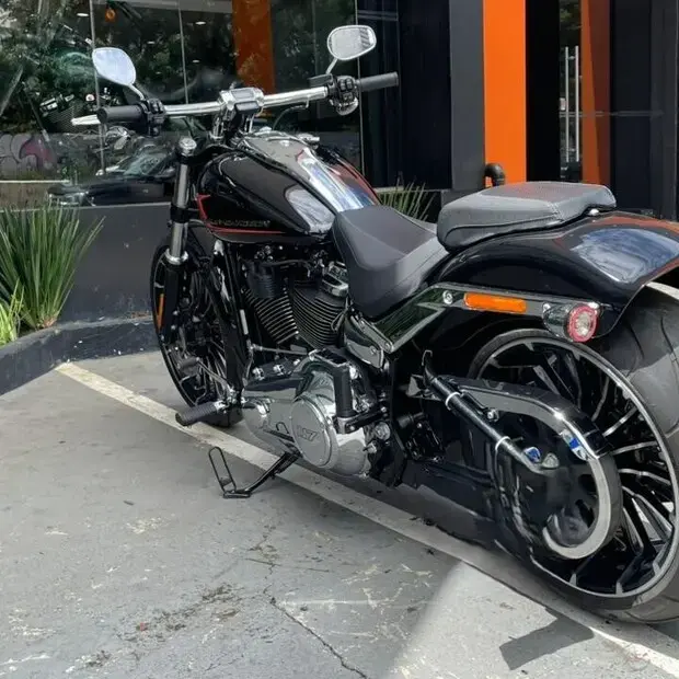 Harley Davidson Breakout 117