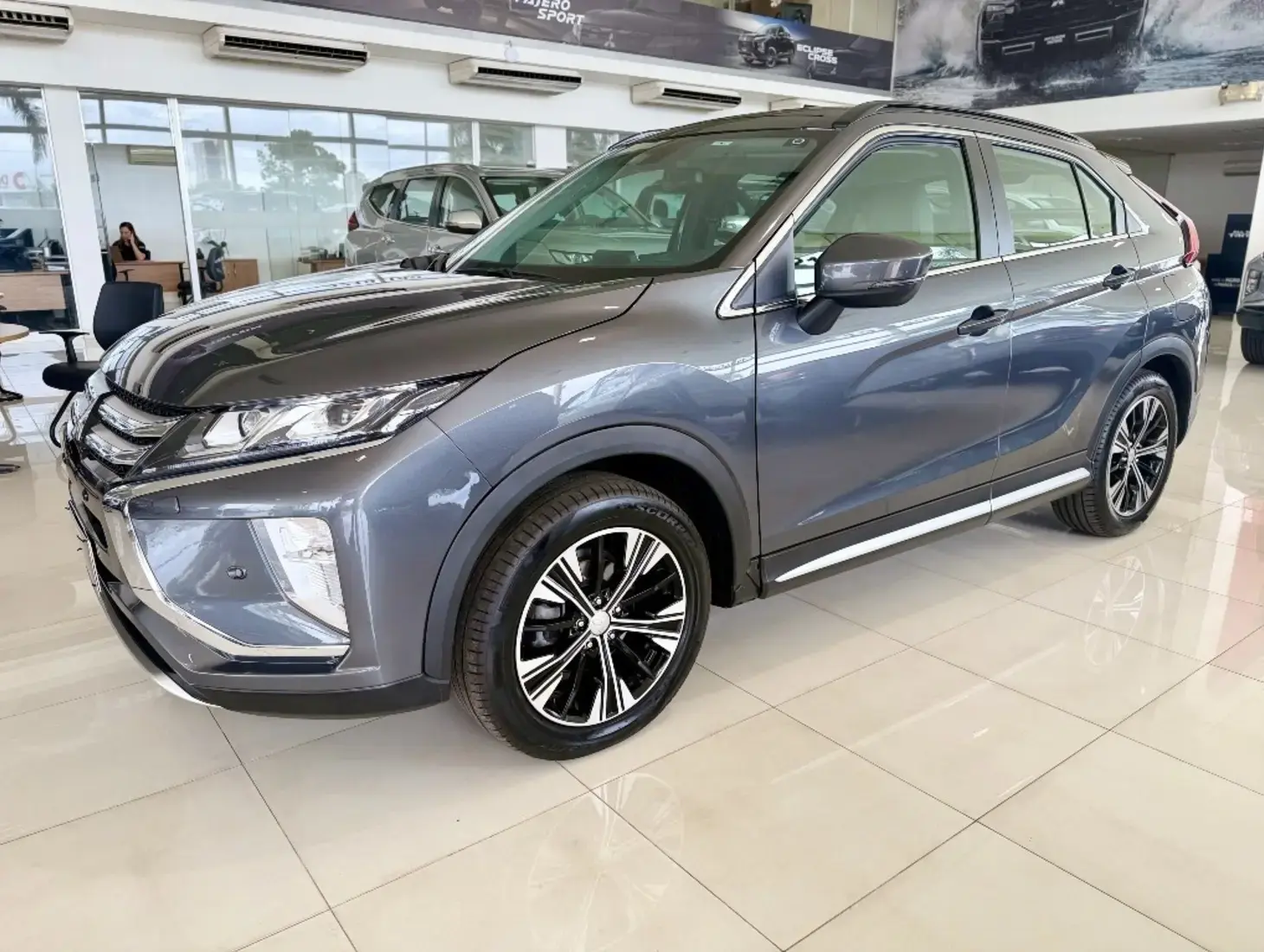galeria ECLIPSE CROSS
