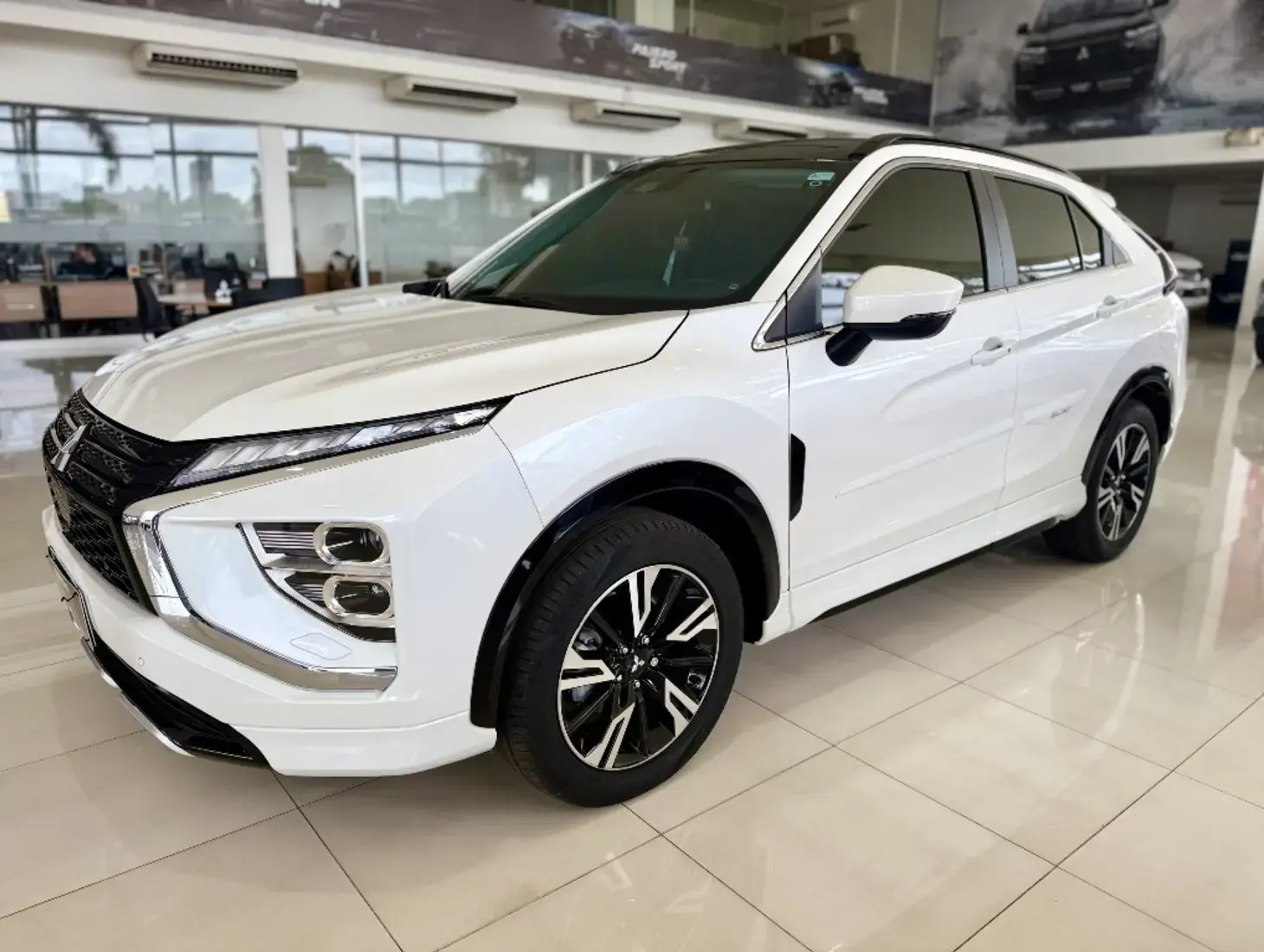 galeria ECLIPSE CROSS