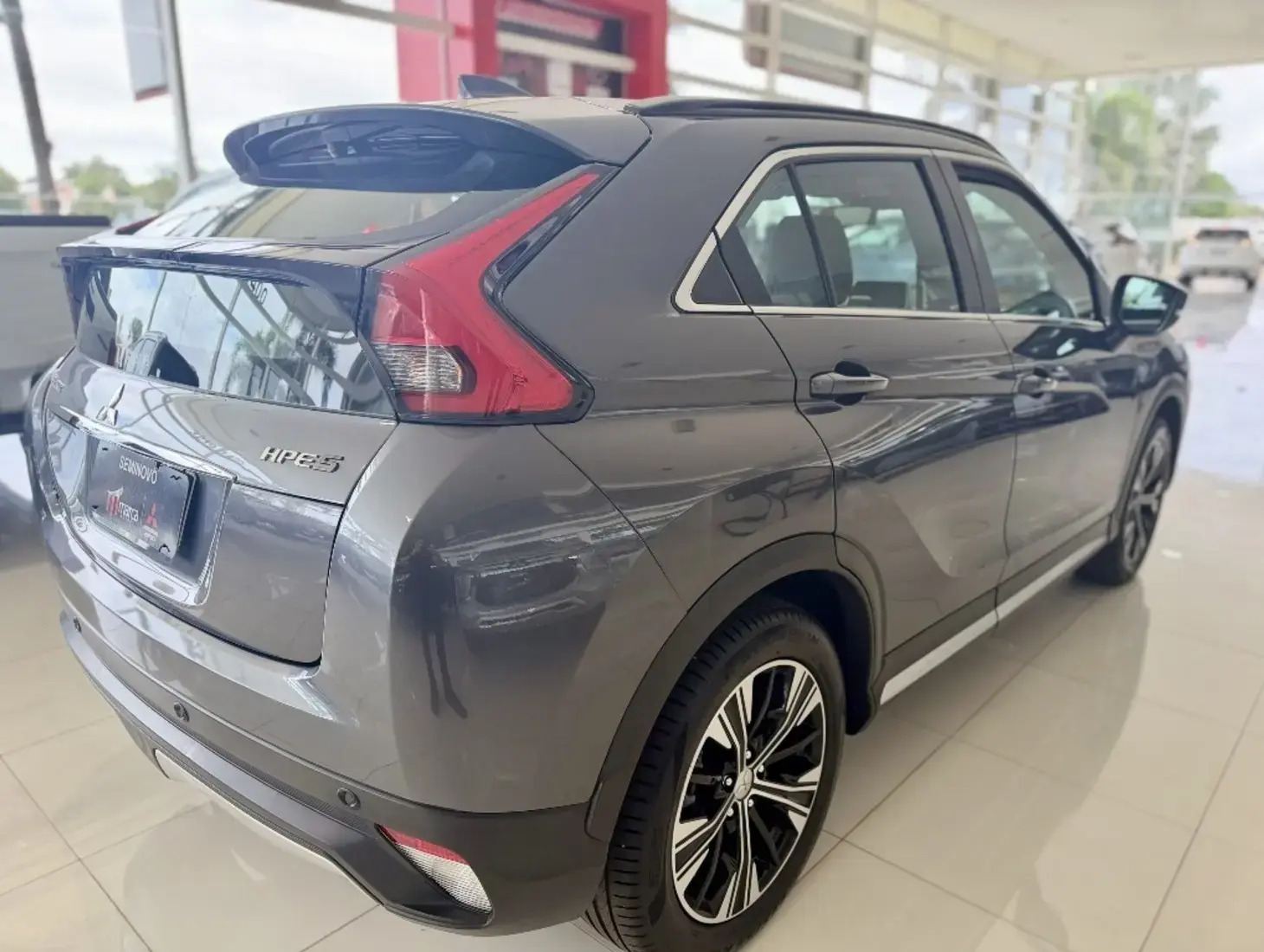 galeria ECLIPSE CROSS