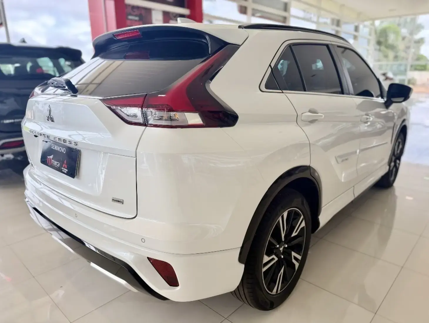 galeria ECLIPSE CROSS