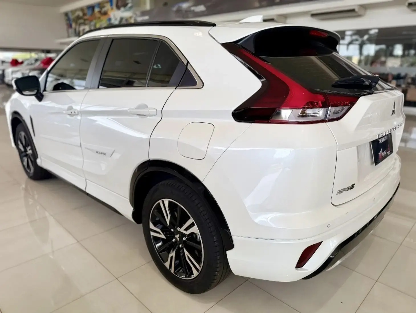 galeria ECLIPSE CROSS