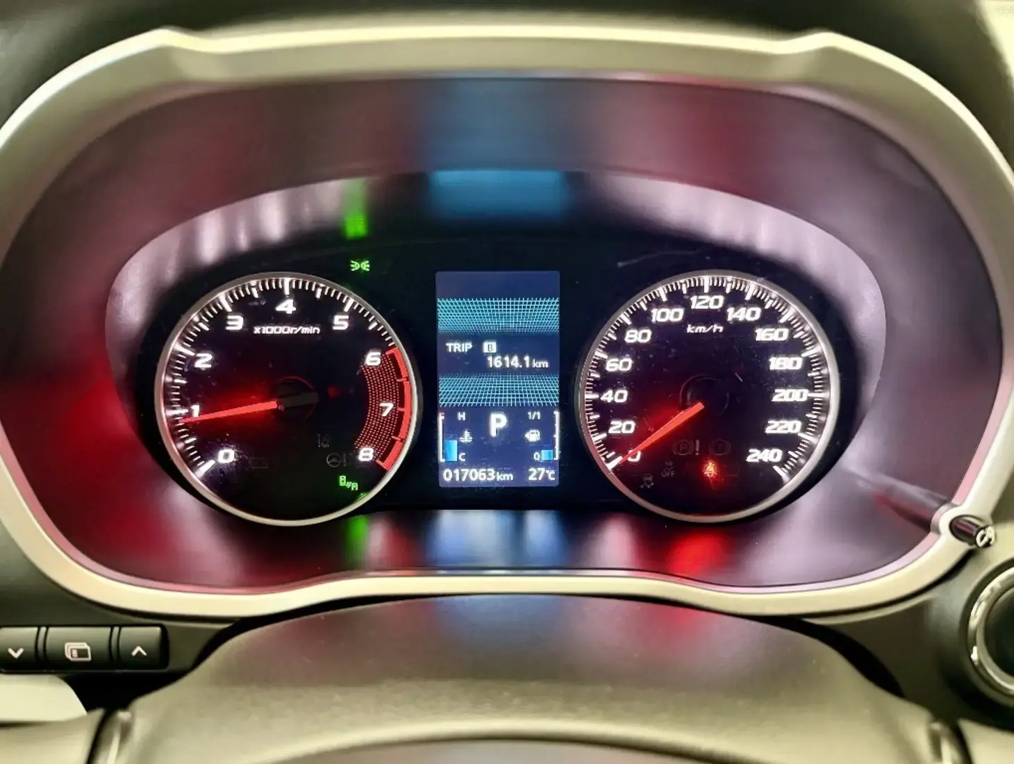 galeria ECLIPSE CROSS