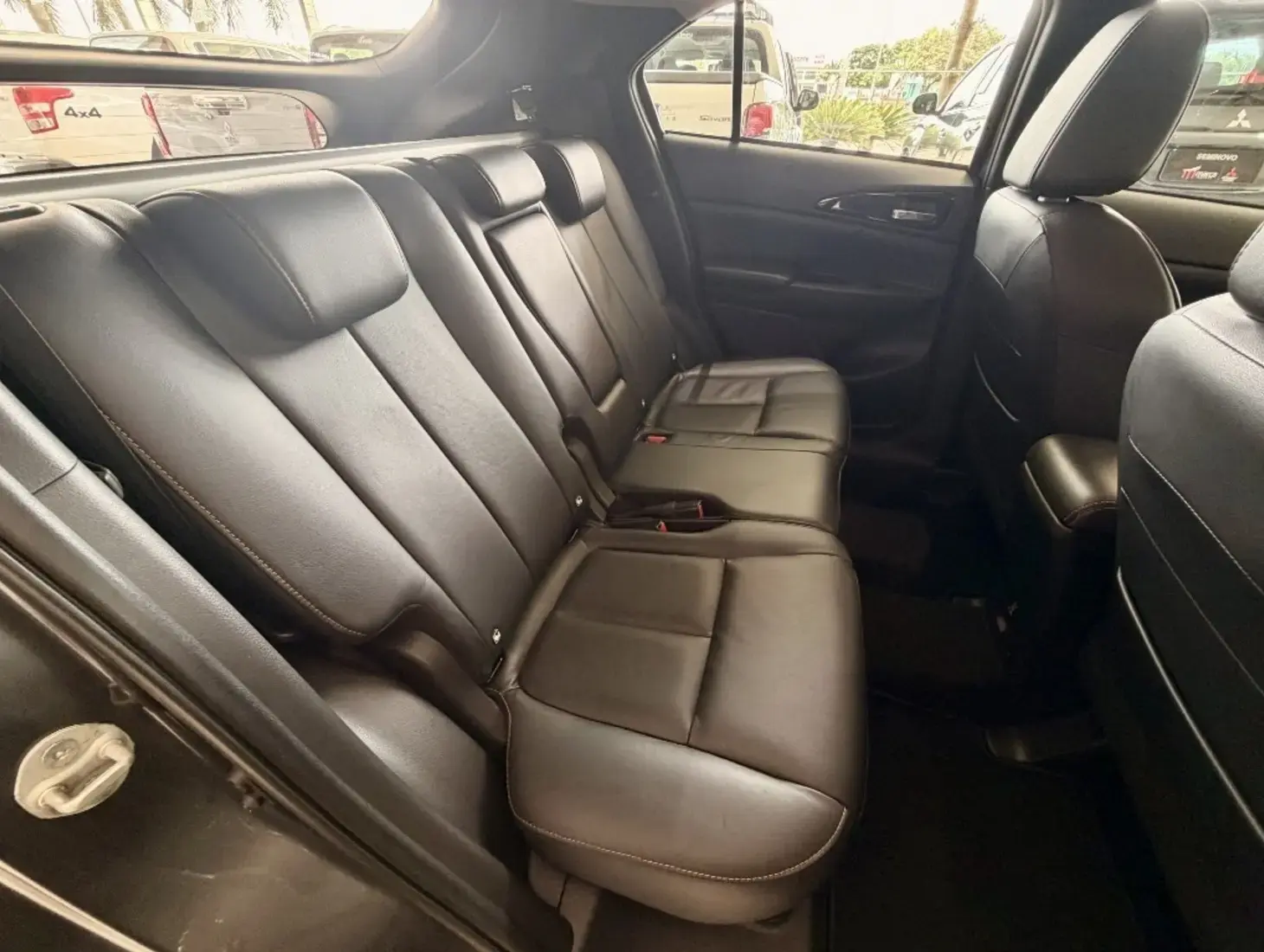 galeria ECLIPSE CROSS