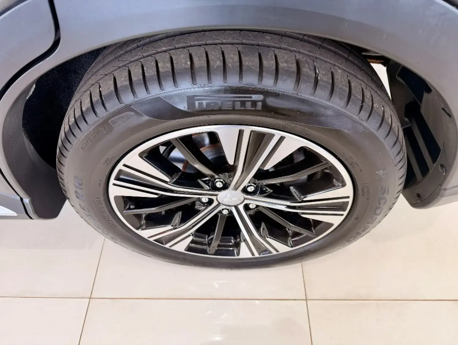 galeria ECLIPSE CROSS