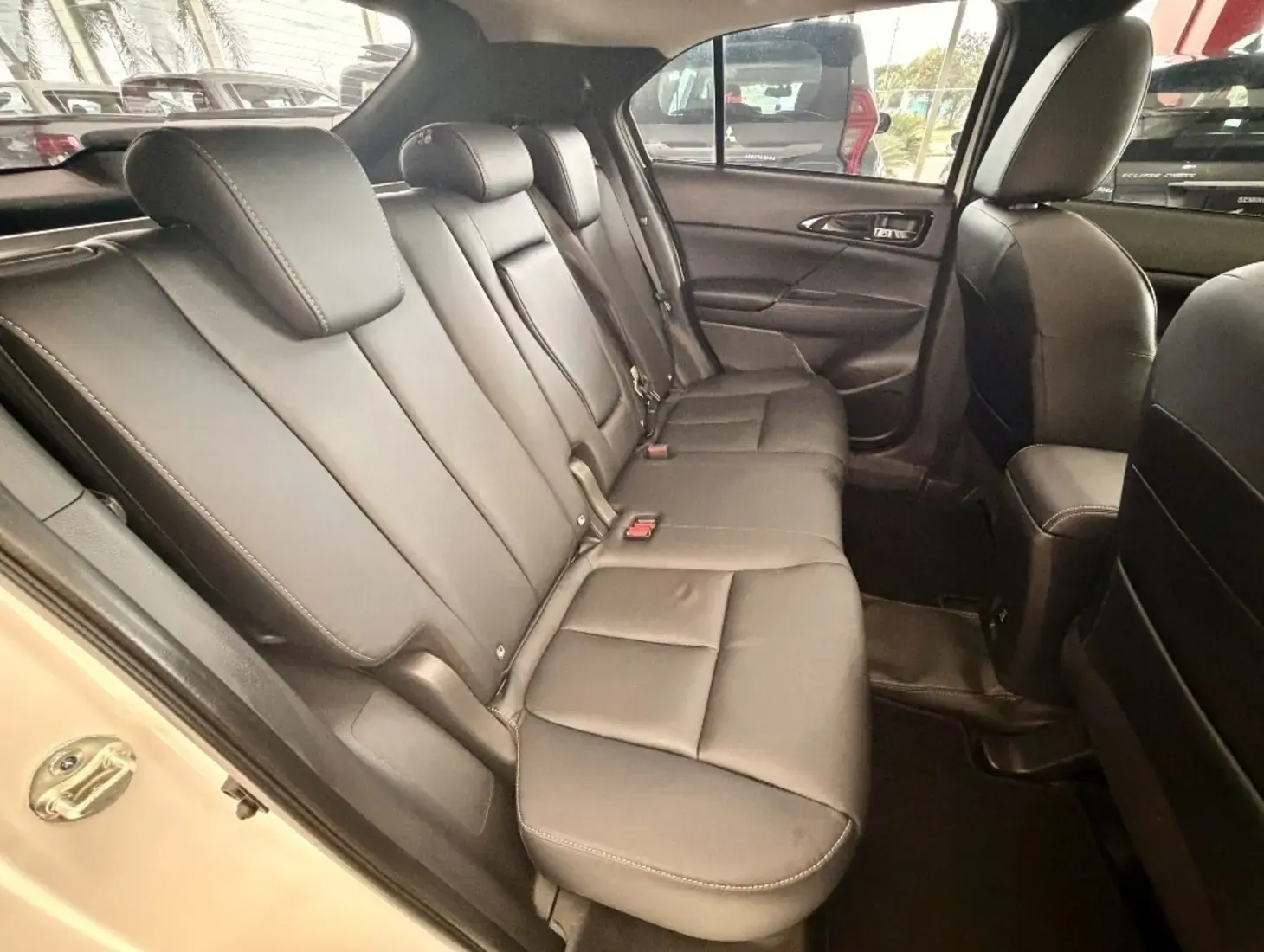 galeria ECLIPSE CROSS