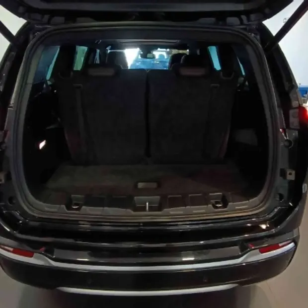 Jeep COMMANDER 1.3 T270 TURBO FLEX OVERLAND AT6