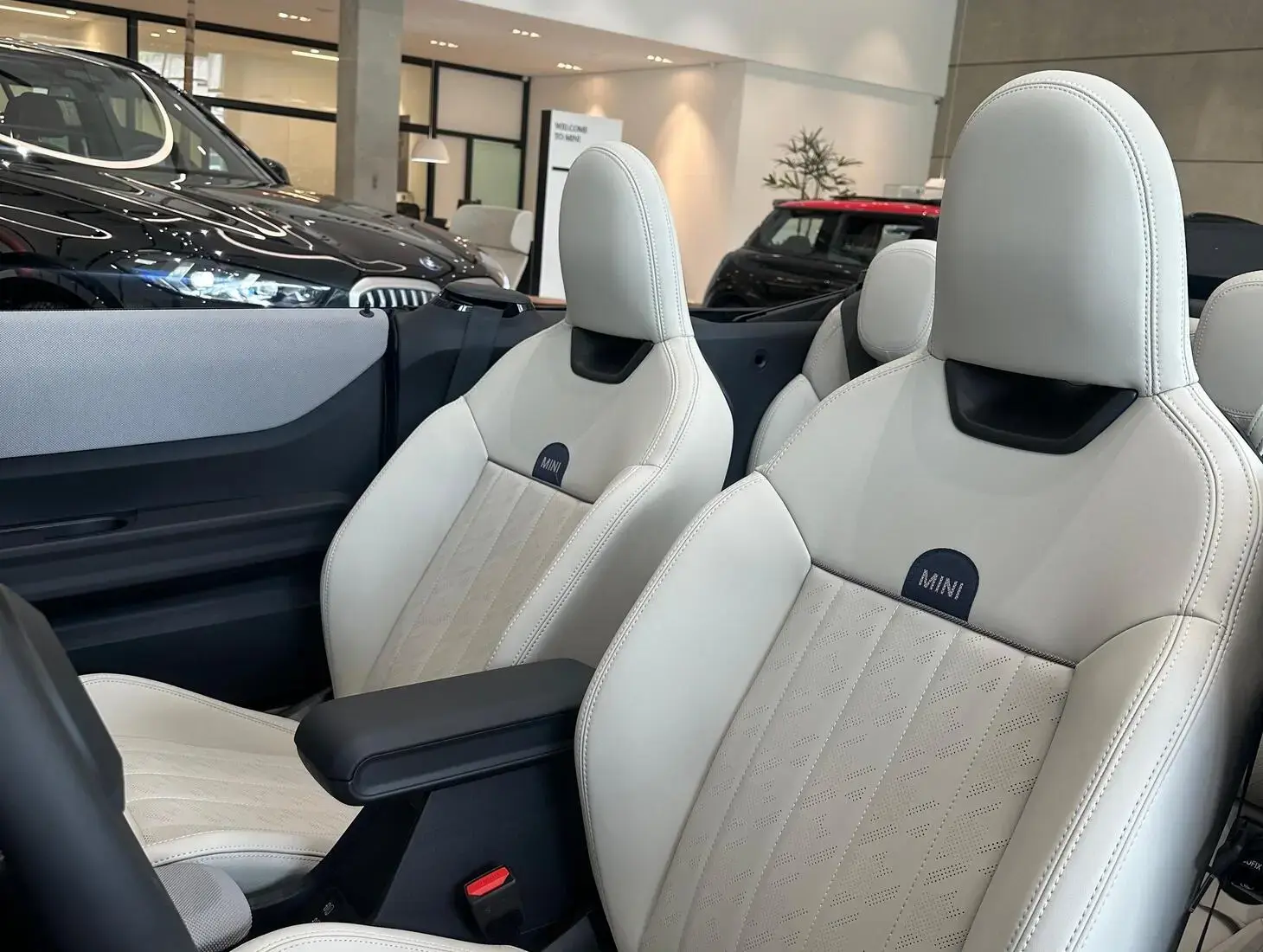 galeria Cooper Cabrio