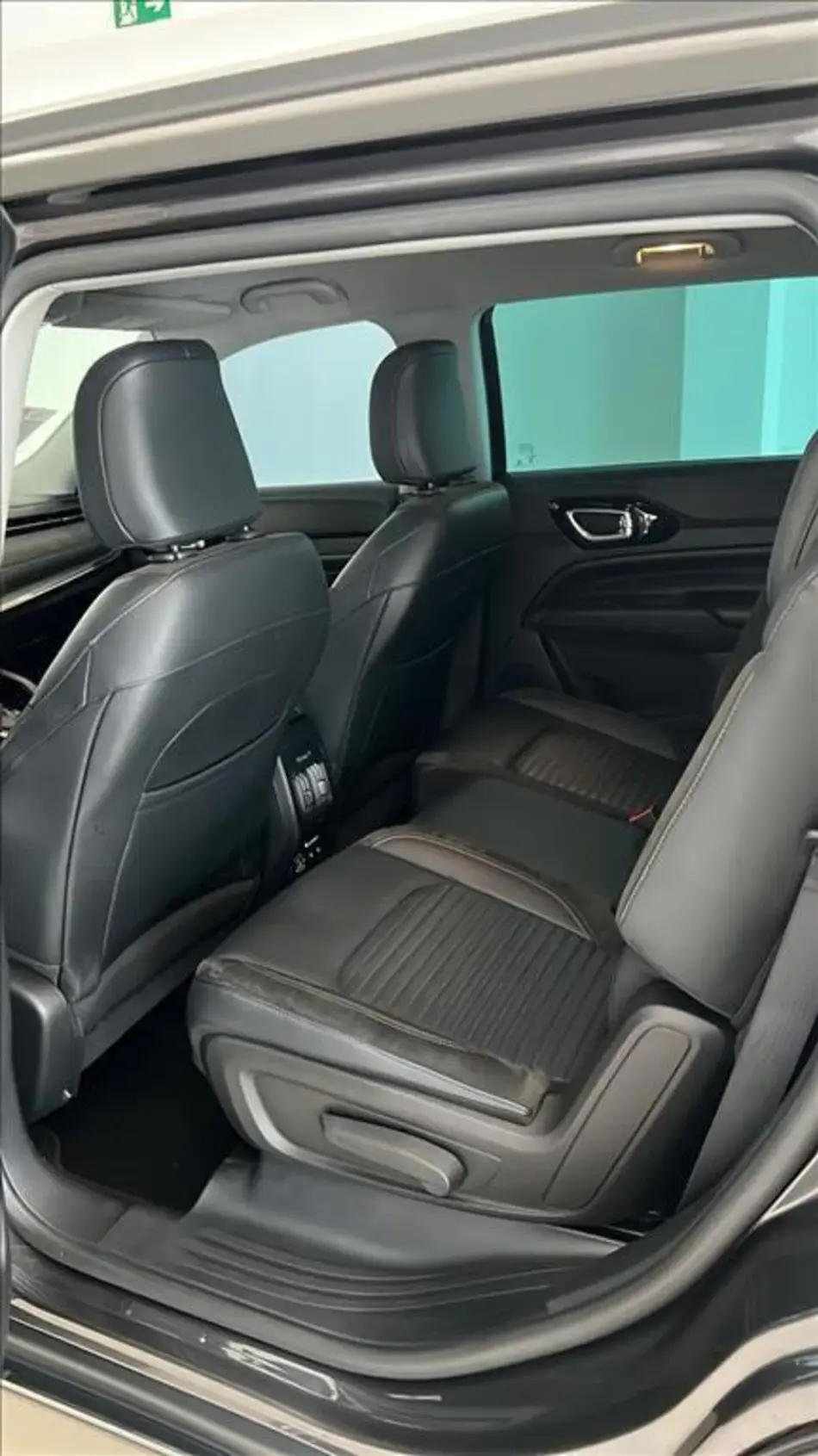 Commander 1.3 T270 Turbo Flex Limited At6 6