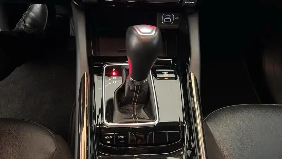 Commander 1.3 T270 Turbo Flex Limited At6 9