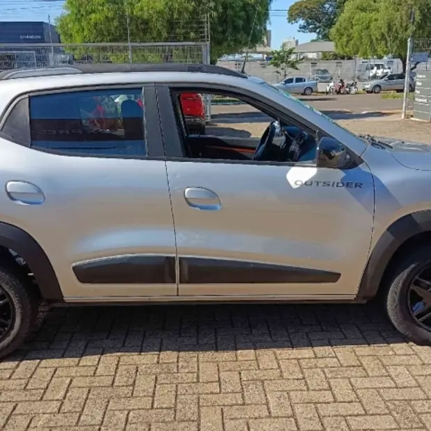 Renault KWID 1.0 12V SCE FLEX OUTSIDER MANUAL