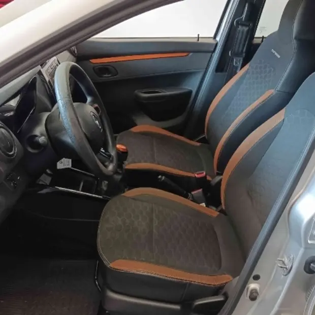 Renault KWID 1.0 12V SCE FLEX OUTSIDER MANUAL