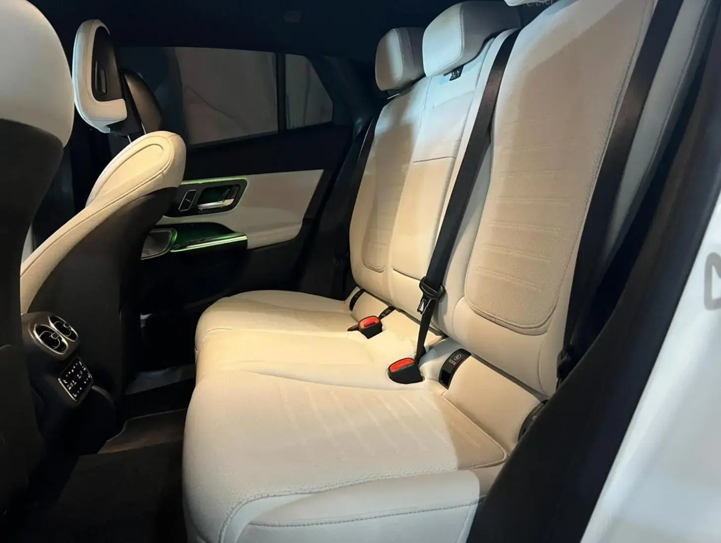 galeria GLC 300 Coupé 2026 AMG Line