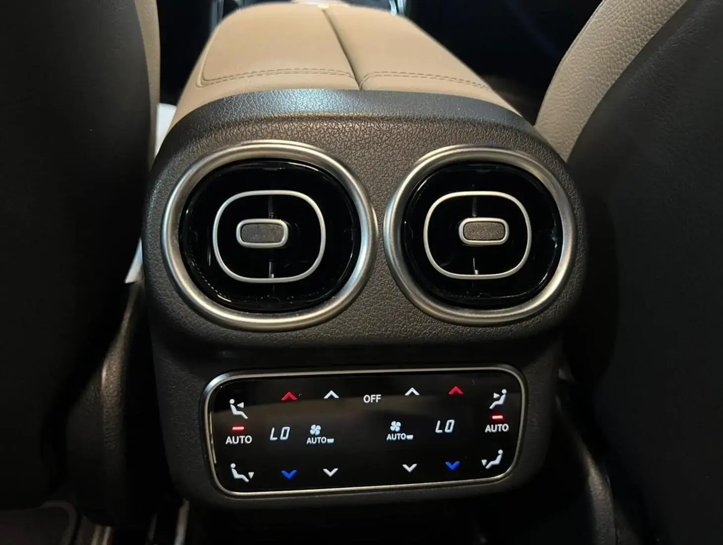 galeria GLC 300 Coupé 2026 AMG Line