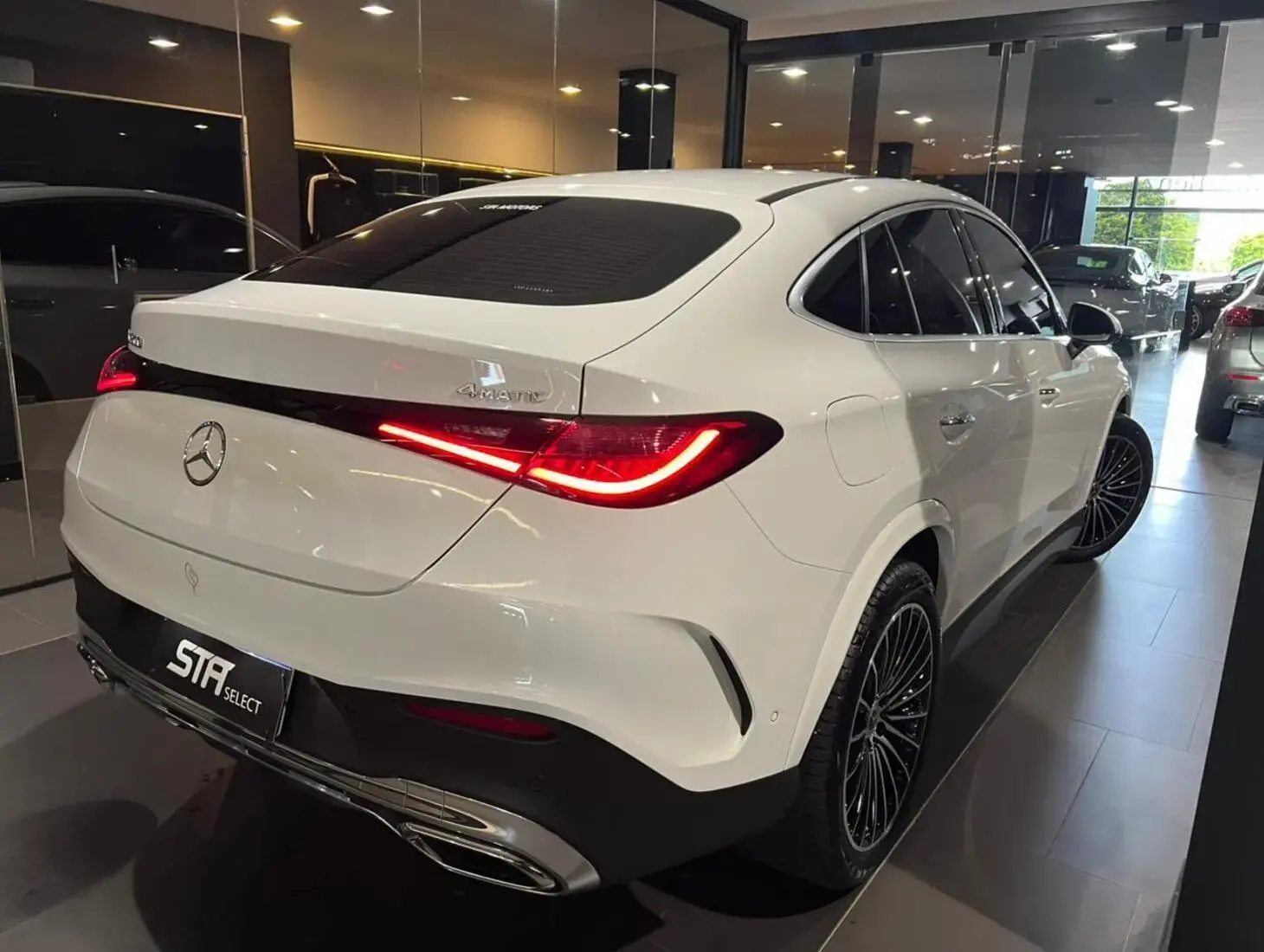galeria GLC 300 Coupé 2026 AMG Line