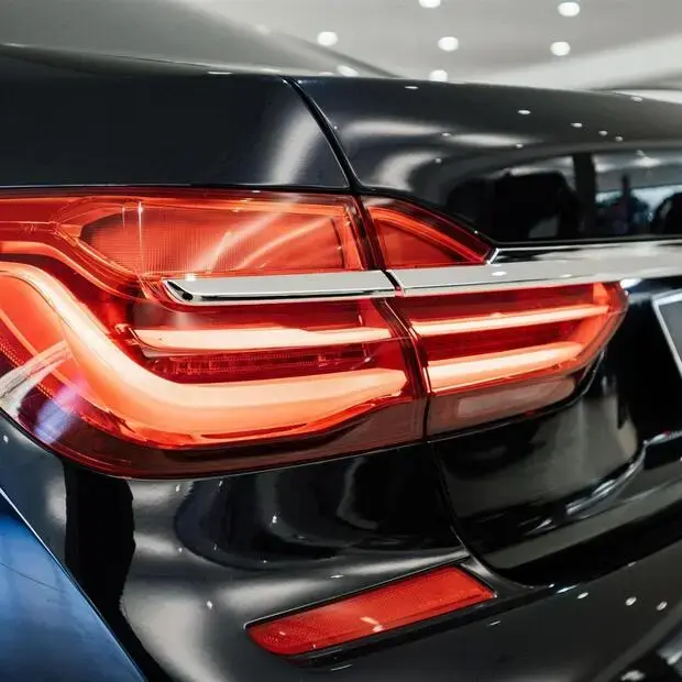 Bmw 750i 750iL M Sport Sedan 4.4 V8 450cv Aut.