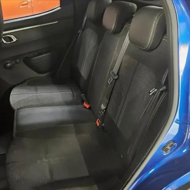 Renault KWID 1.0 12V SCE FLEX OUTSIDER MANUAL