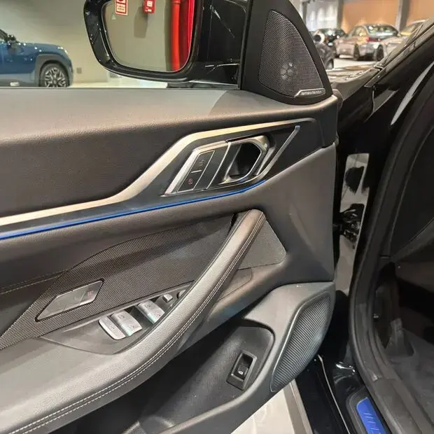 Bmw i4 eDrive40 M Sport (Aut.) (Elétrico)