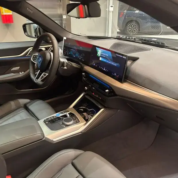 Bmw i4 eDrive40 M Sport (Aut.) (Elétrico)