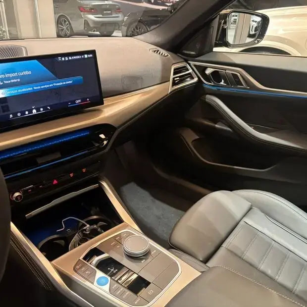 Bmw i4 eDrive40 M Sport (Aut.) (Elétrico)