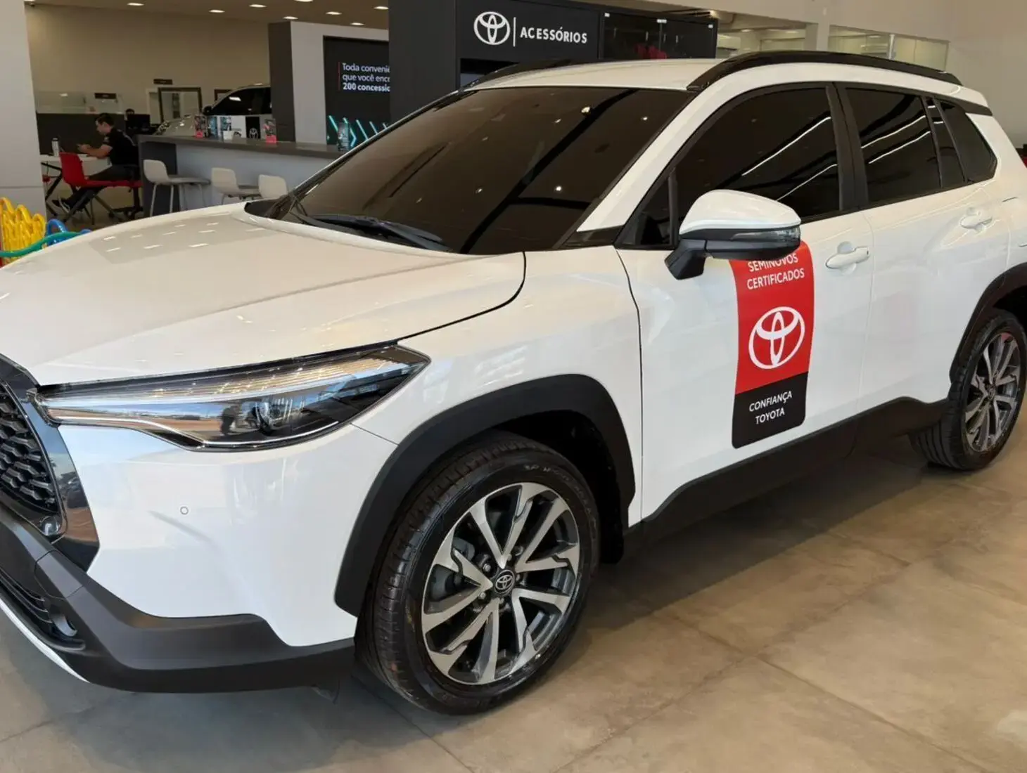 galeria COROLLA CROSS