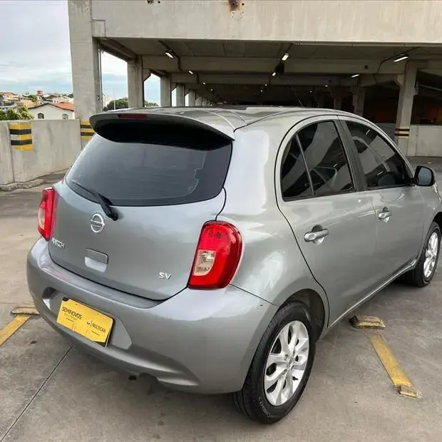 Nissan MARCH 1.0 SV 12V FLEX 4P MANUAL