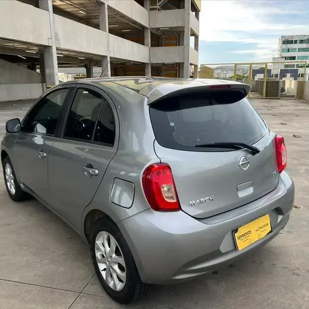 Nissan MARCH 1.0 SV 12V FLEX 4P MANUAL