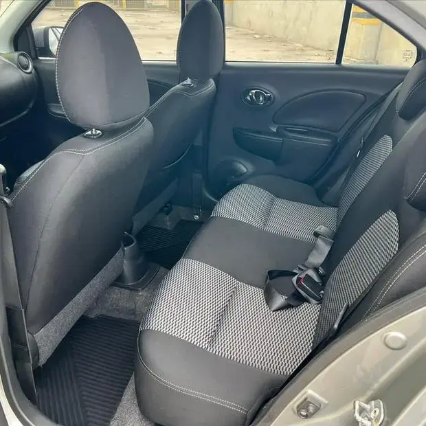 Nissan MARCH 1.0 SV 12V FLEX 4P MANUAL