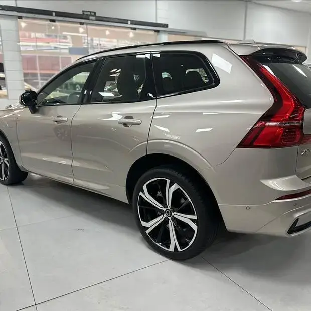 Volvo XC60 2.0 T8 RECHARGE ULTIMATE DARK AWD GEARTRONIC