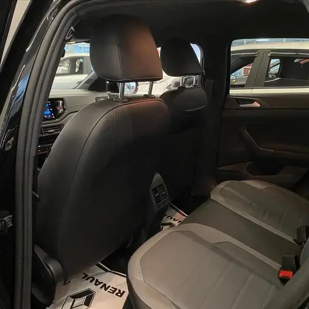 Volkswagen NIVUS 1.0 200 TSI TOTAL FLEX HIGHLINE AUTOMÁTICO