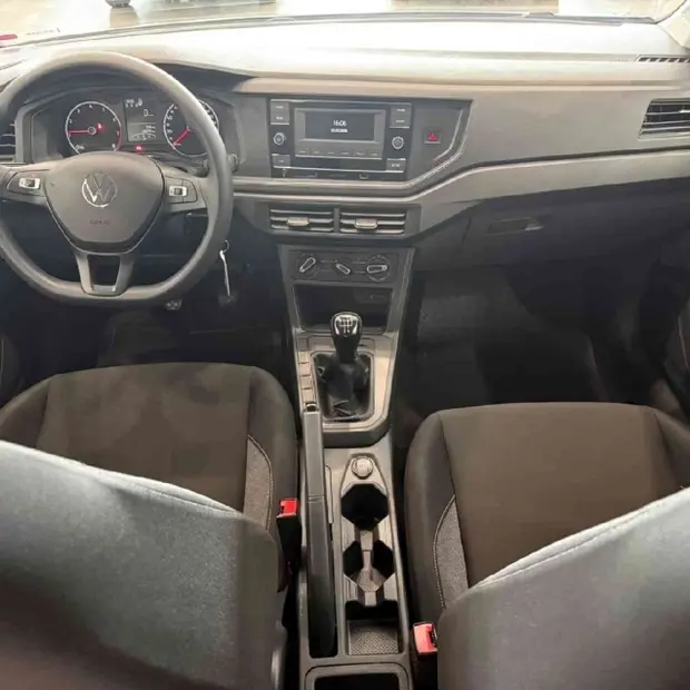 Volkswagen POLO 1.0 MPI TRACK MANUAL