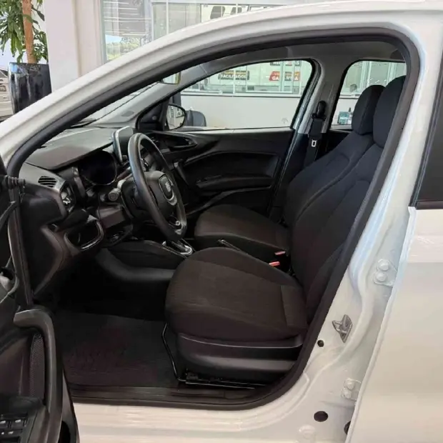 Fiat CRONOS 1.3 FIREFLY FLEX DRIVE CVT