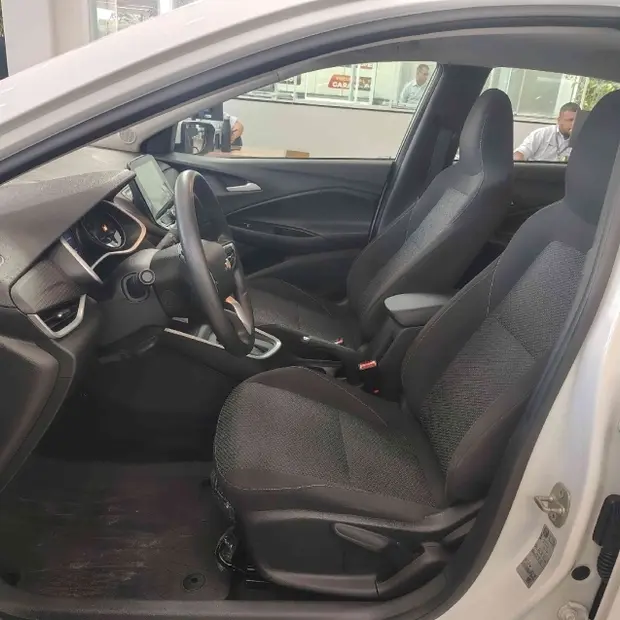 Chevrolet ONIX 1.0 TURBO FLEX PLUS AUTOMÁTICO