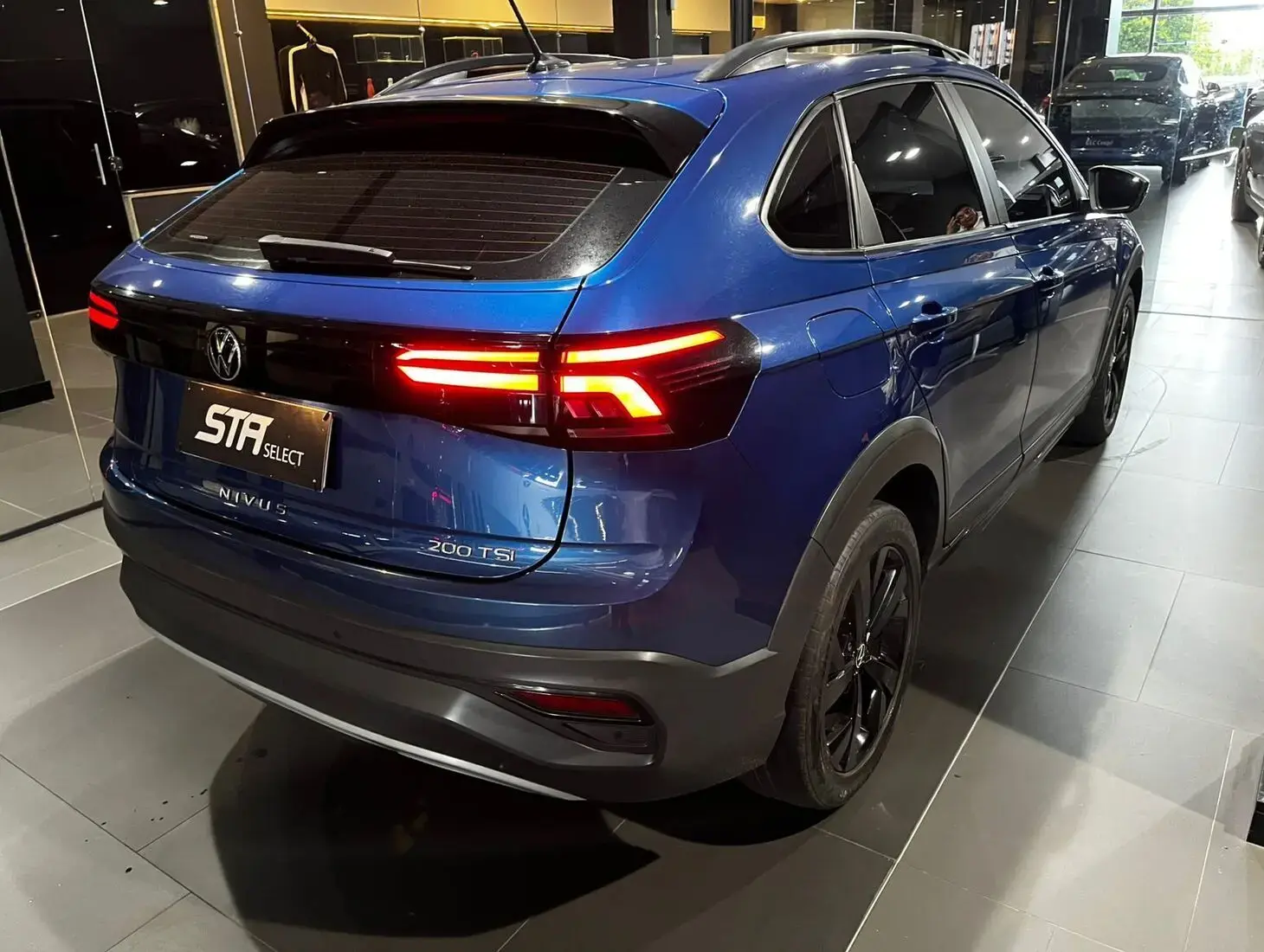 galeria HIGHLINE AUTOMÁTICO