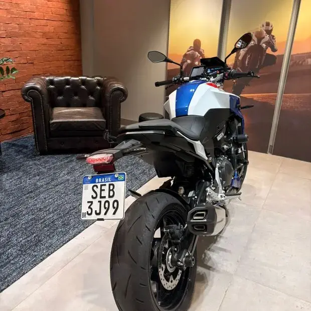 Bmw F 900 R Sport Plus