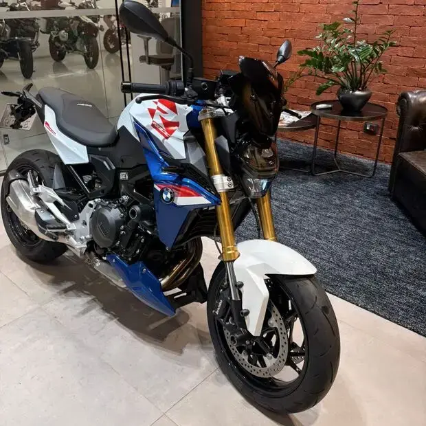 Bmw F 900 R Sport Plus