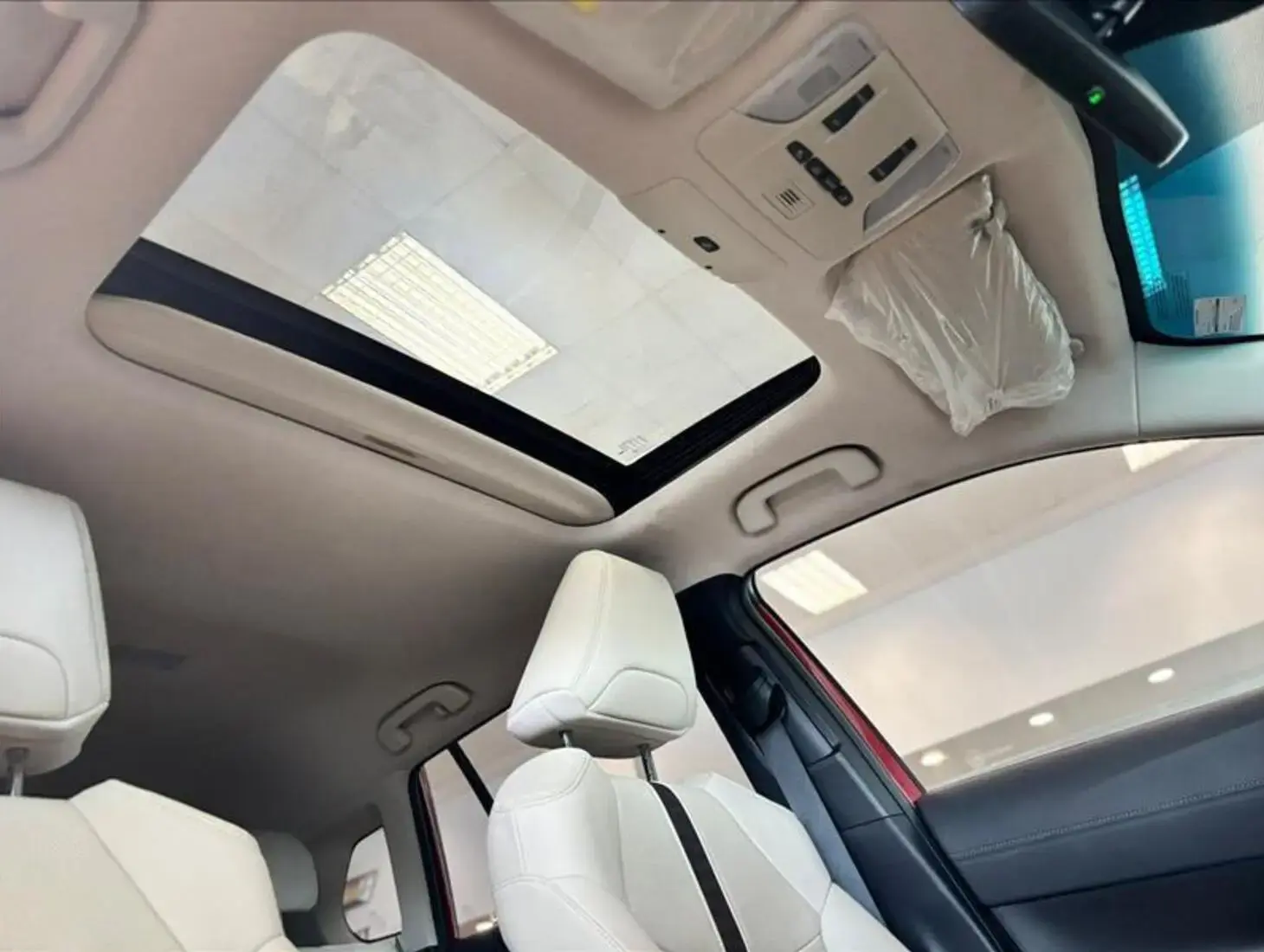 galeria COROLLA CROSS