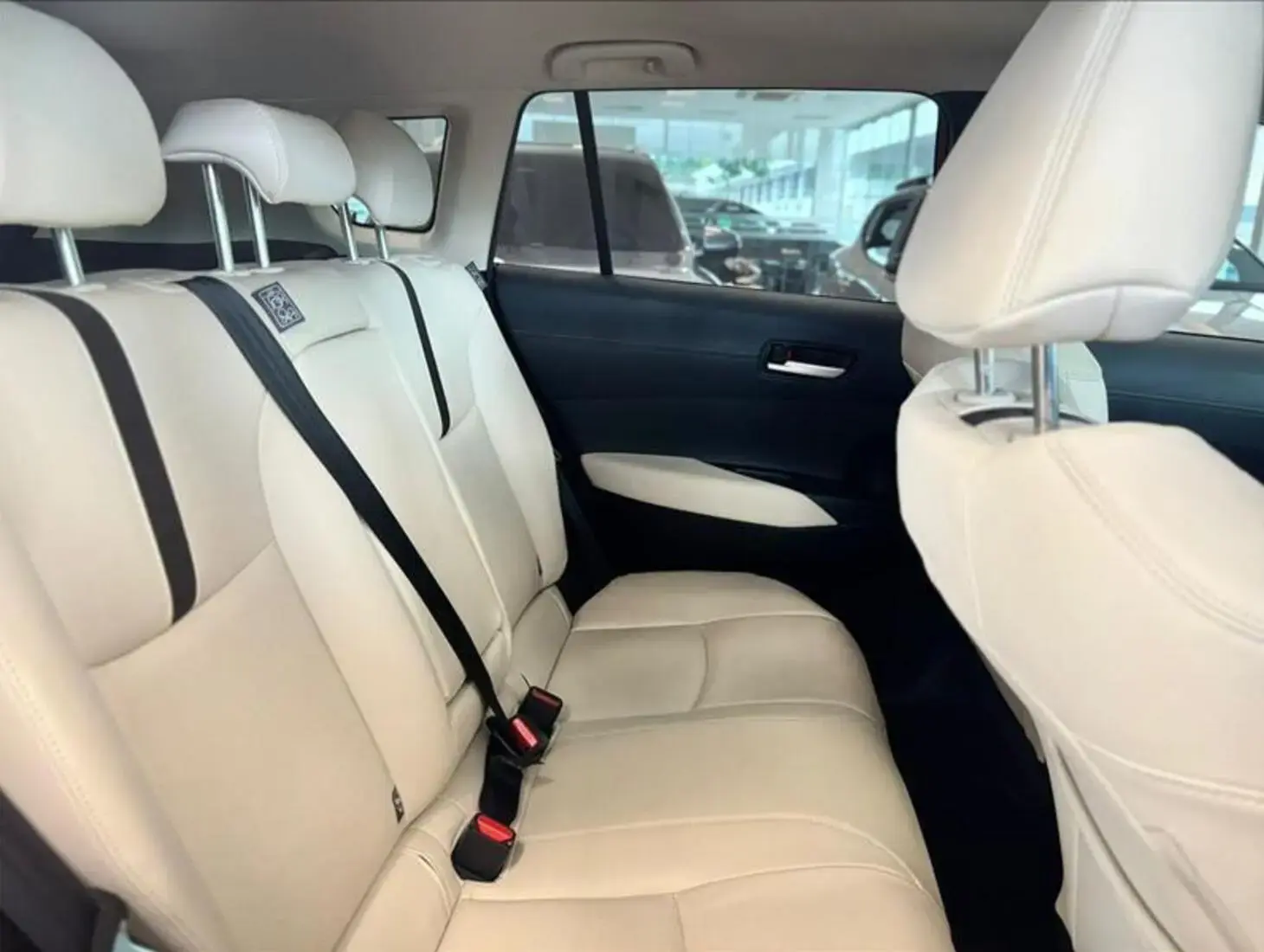 galeria COROLLA CROSS