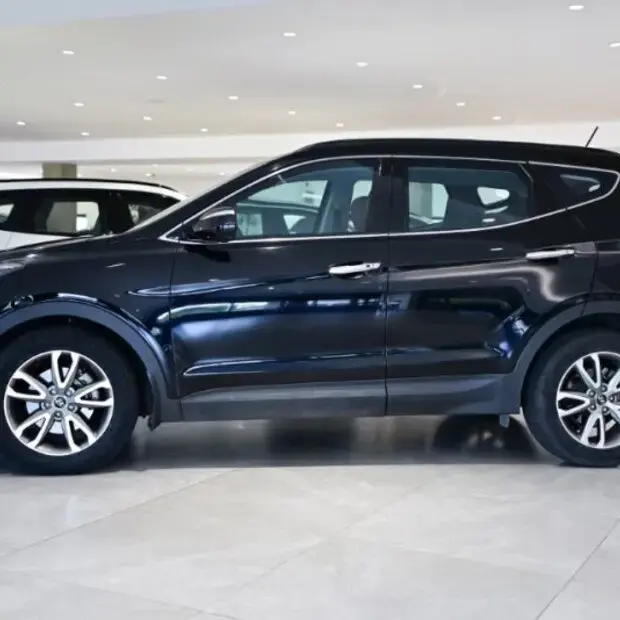 Hyundai Santa Fe GLS 3.3L V6 4x4 (Aut) 7L