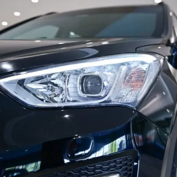 Hyundai Santa Fe GLS 3.3L V6 4x4 (Aut) 7L