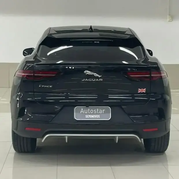 Jaguar I-Pace SE EV400 AWD Aut. (Elétrico)